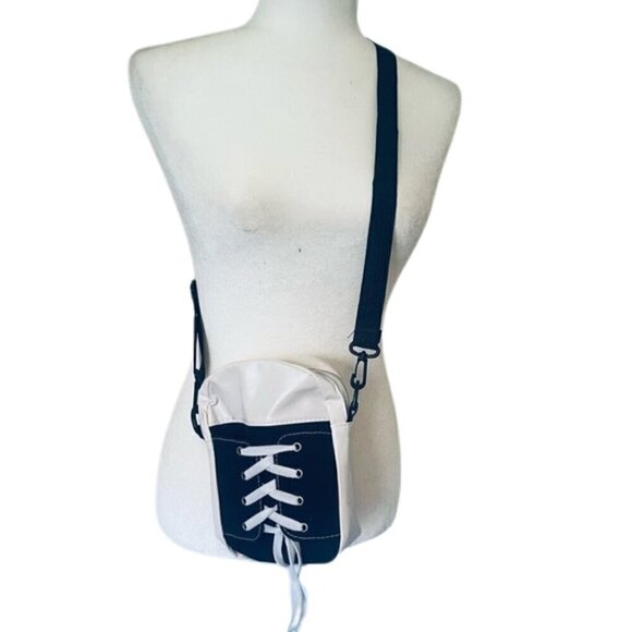 NWOT - Converse Shoe Inspired Crossbody Bag - Picture 1 of 10